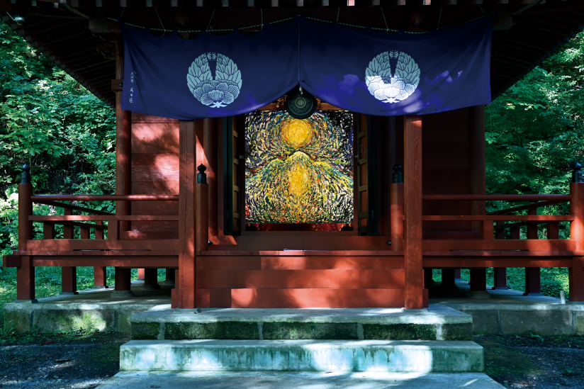 久渡寺観音堂に奉納・公開される、井上信平による岩木山画